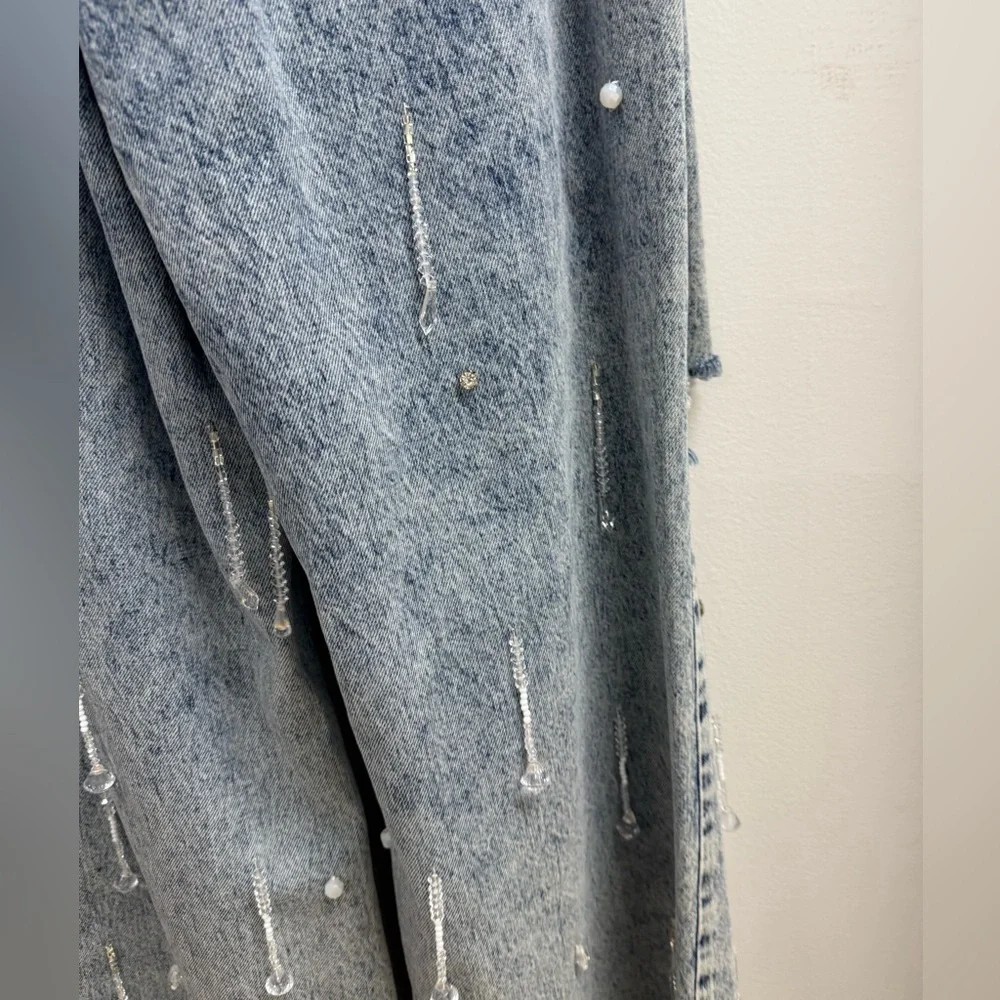 NWT ITMFL Embellished Distressed Flare Jeans - Picture 10 of 12